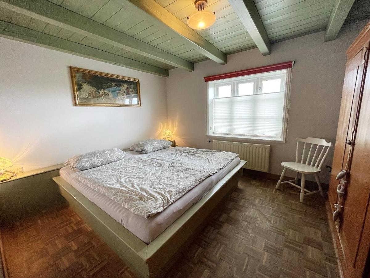 Das Puppenhaus, Reetdach, Sauna, Kamin, Eingezaeunt, Badewanne, Haustiere Willkommen Emmelsbüll-Horsbüll Buitenkant foto