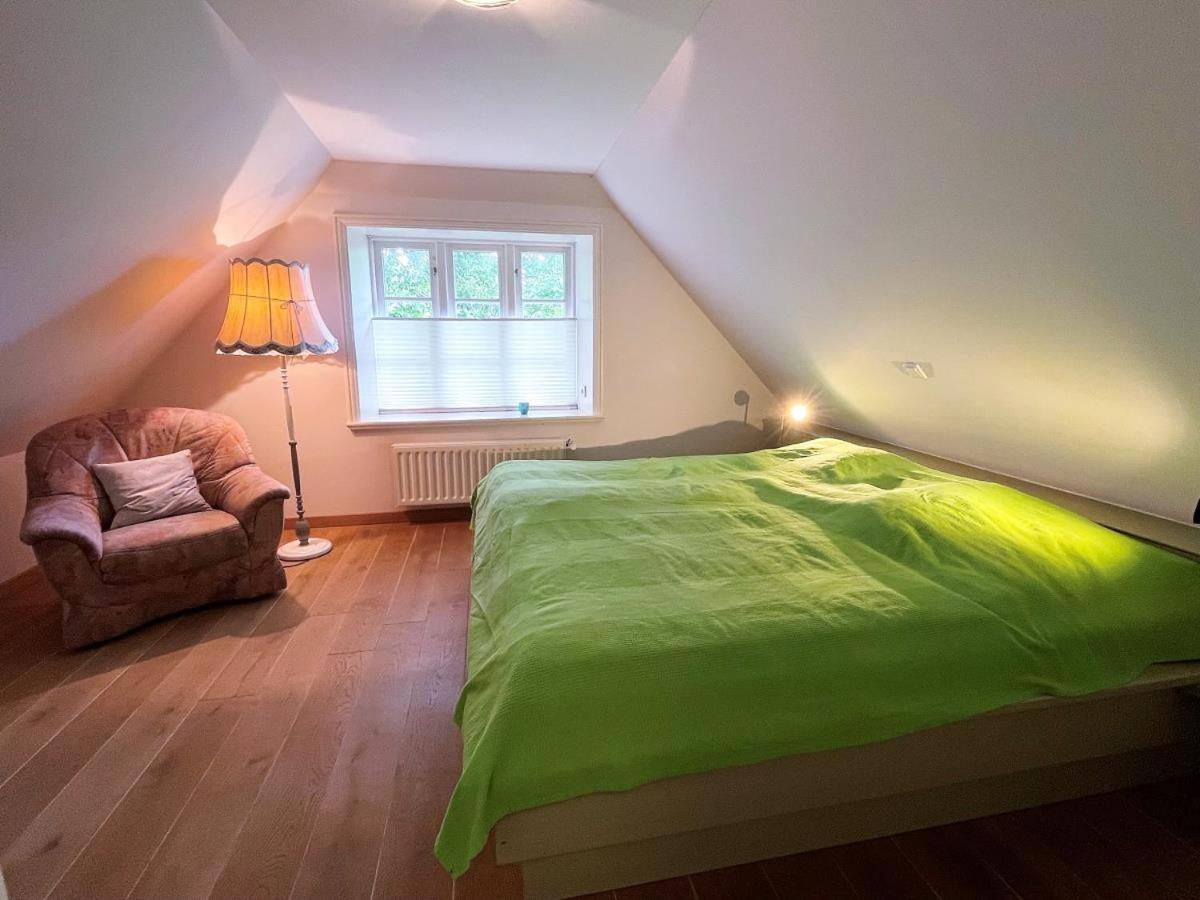 Das Puppenhaus, Reetdach, Sauna, Kamin, Eingezaeunt, Badewanne, Haustiere Willkommen Emmelsbüll-Horsbüll Buitenkant foto